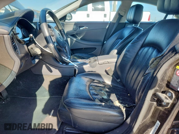 2008 Mercedes-Benz CLS 550 с VIN WDDDJ72X68A128238, выставлен на аукционе Copart как лот 62671615 с пробегом 146 611 миль миль и Чистый • Clean title. История ставок и продаж доступна на DreamBid. Изображение 11.