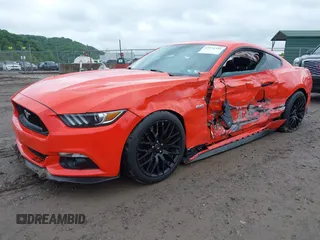 2015 Ford Mustang GT z VIN 1FA6P8CF2F5380934, wystawiony jako IAAI lot #42371355 z przebiegiem 26 680 mil mil oraz . Historia ofert i sprzedaży dostępna na DreamBid. Obrazek 2.