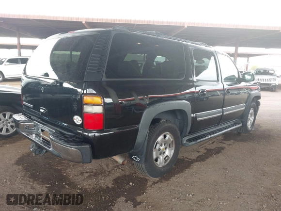 2005 Chevrolet Suburban LT with VIN 3GNEC16Z35G295761, listed as a IAAI auction lot 42168762 with 174,811 mi miles and . Bid and sale history available at DreamBid. Image 4.