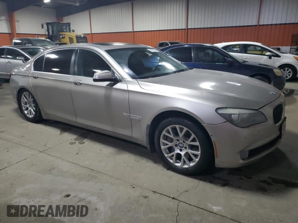 2010 BMW 7 Series 750Li xDrive z VIN WBAKC8C5XAC431447, wystawiony jako Copart lot #81781184 z przebiegiem 241 753 mil mil oraz Czysty tytuł • Clean title. Historia ofert i sprzedaży dostępna na DreamBid. Obrazek 4.