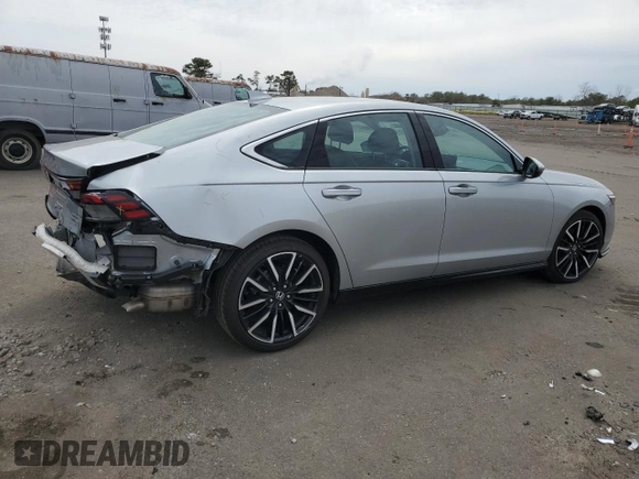 2024 Honda Accord Touring with VIN 1HGCY2F87RA077620, listed as a Copart auction lot 65668285 with 5,851 mi miles and Non repairable. Bid and sale history available at DreamBid. Image 3.