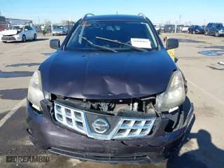 2015 Nissan Rogue Select S with VIN JN8AS5MT3FW671236, listed as a IAAI auction lot 41848463 with 118,222 mi miles. Bid and sale history available at carsss.com. Image 12.