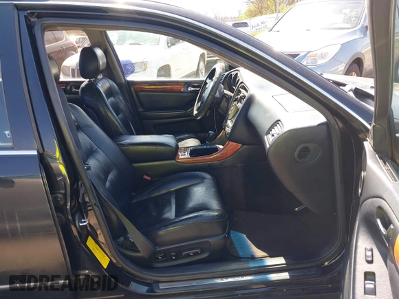 2000 Lexus GS 300 with VIN JT8BD68S0Y0096471, listed as a IAAI auction lot 41797030 with 307,777 mi miles and . Bid and sale history available at DreamBid. Image 5.