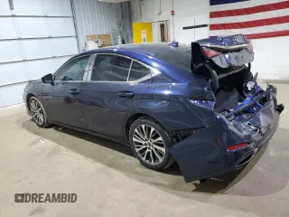2019 Lexus ES 350 with VIN 58ABZ1B13KU015148, listed as a Copart auction lot 63555005 with 137,882 mi miles and Non repairable. Bid and sale history available at DreamBid. Image 2.
