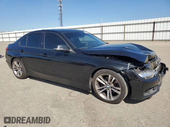 2013 BMW 3 Series 328i z VIN WBA3C1C54DF441227, wystawiony jako Copart lot #49172565 z przebiegiem 143 121 mil mil oraz Szkoda całkowita • Salvage title. Historia ofert i sprzedaży dostępna na DreamBid. Obrazek 4.