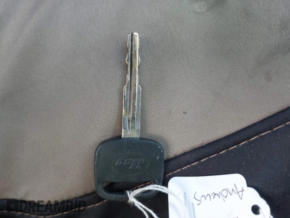 1998 Toyota Camry LE z VIN 4T1BG22K7WU236334, wystawiony jako IAAI lot #41662673 z przebiegiem 182 960 mil mil oraz . Historia ofert i sprzedaży dostępna na DreamBid. Obrazek 11.