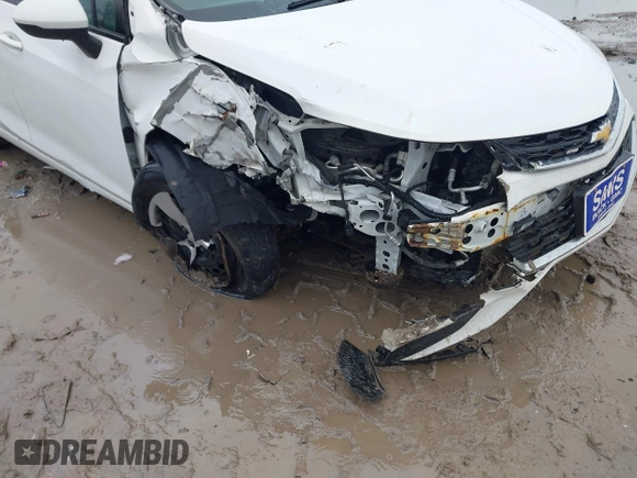 2018 Chevrolet Cruze LS with VIN 1G1BC5SM2J7101930, listed as a IAAI auction lot 41735400 with 139,503 mi miles and . Bid and sale history available at DreamBid. Image 6.