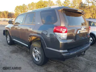 2011 Toyota 4Runner Trail with VIN JTEBU5JR5B5069176, listed as a IAAI auction lot 40907512 with 82,700 mi miles. Bid and sale history available at carsss.com. Image 3.