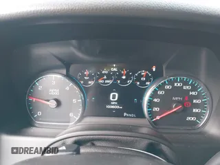 2017 GMC Yukon XL Denali with VIN 1GKS2HKJ4HR384139, listed as a IAAI auction lot 40239513 with 103,603 mi miles. Bid and sale history available at carsss.com. Image 7.