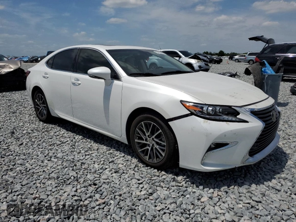 2018 Lexus ES with VIN 58ABK1GG2JU093923, listed as a Copart auction lot 53966595 with 41,039 mi miles and Salvage Title. Bid and sale history available at carsss.com. Image 4.
