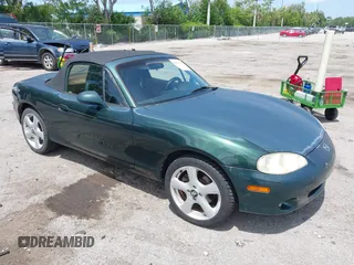 2001 Mazda MX-5 Miata z VIN JM1NB353610201651, wystawiony jako IAAI lot #42472968 z przebiegiem Nie podano mil oraz . Historia ofert i sprzedaży dostępna na DreamBid. Obrazek 1.