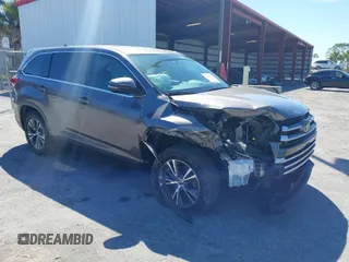2019 Toyota Highlander LE with VIN 5TDZZRFHXKS334616, listed as a IAAI auction lot 41858772 with 243,736 mi miles and . Bid and sale history available at DreamBid. Image 1.