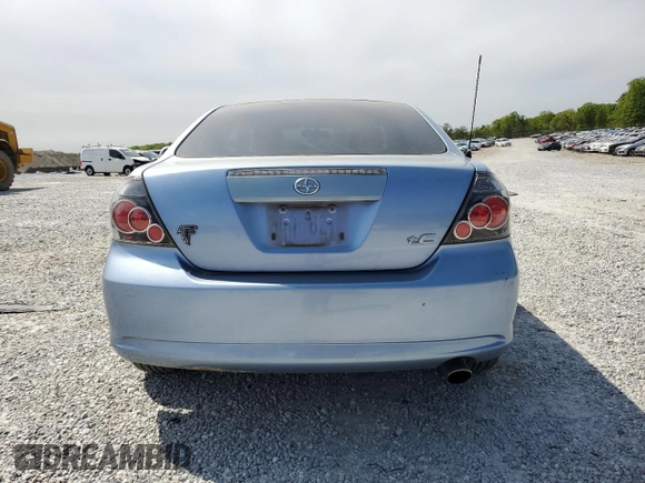 2008 Scion tC Spec z VIN JTKDE167480224714, wystawiony jako Copart lot #52895175 z przebiegiem 214 018 mil mil oraz Szkoda całkowita • Salvage title. Historia ofert i sprzedaży dostępna na DreamBid. Obrazek 6.