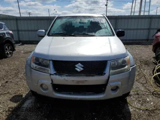 2008 Suzuki Grand Vitara w/Spare & Cargo Covers with VIN JS3TD941484102481, listed as a Copart auction lot 48761185 with 123,317 mi miles and Salvage title. Bid and sale history available at DreamBid. Image 5.