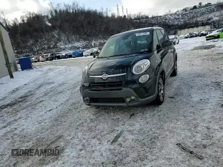 2014 FIAT 500L Trekking with VIN ZFBCFADH2EZ010861, listed as a Copart auction lot 88912885 with 100,823 mi miles and Salvage Title. Bid and sale history available at DreamBid. Image 13.