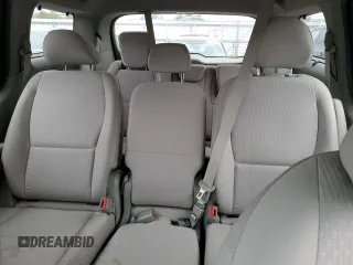 2016 Kia Sedona LX with VIN KNDMB5C18G6125722, listed as a Copart auction lot 54072915 with 129,751 mi miles and Clean Title. Bid and sale history available at carsss.com. Image 10.