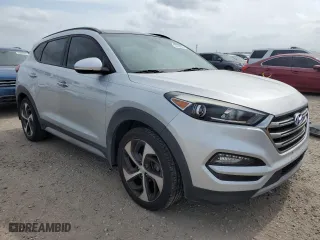2017 Hyundai Tucson Value with VIN KM8J33A21HU474391, listed as a Copart auction lot 53798065 with 102,287 mi miles and Clean Title. Bid and sale history available at carsss.com. Image 4.