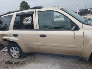 2006 Chevrolet TrailBlazer LS with VIN 1GNDS13S662284074, listed as a IAAI auction lot 41689631 with 192,598 mi miles and . Bid and sale history available at DreamBid. Image 14.