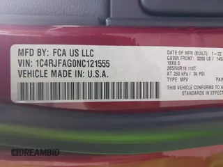 2022 Jeep Grand Cherokee Laredo E z VIN 1C4RJFAG0NC121555, wystawiony jako IAAI lot #42131742 z przebiegiem 35 535 mil mil oraz . Historia ofert i sprzedaży dostępna na DreamBid. Obrazek 9.