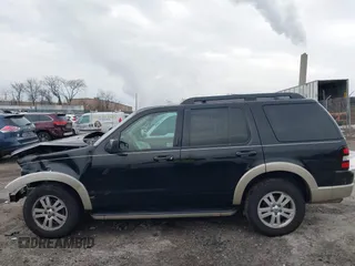 2010 Ford Explorer Eddie Bauer z VIN 1FMEU7EE1AUA40956, wystawiony jako IAAI lot #41353217 z przebiegiem 114 209 mil mil oraz . Historia ofert i sprzedaży dostępna na DreamBid. Obrazek 15.