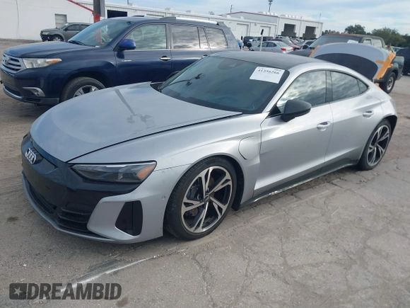 2022 Audi e-tron GT Prestige z VIN WAUEJBFW7N7001491, wystawiony jako IAAI lot #41356266 z przebiegiem 42 738 mil mil oraz . Historia ofert i sprzedaży dostępna na DreamBid. Obrazek 23.