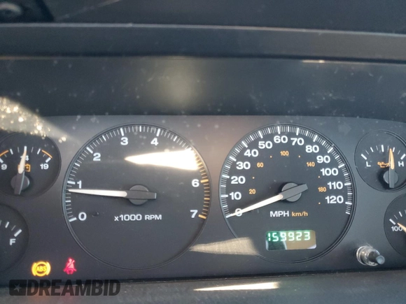 2004 Jeep Grand Cherokee with VIN 1J8GW48NX4C278910, listed as a Copart auction lot 48586485 with 159,923 mi miles and Non repairable. Bid and sale history available at DreamBid. Image 9.