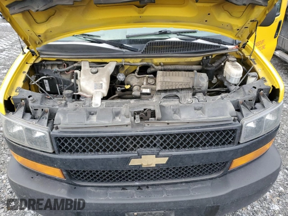 2018 Chevrolet Express Cargo Van with VIN 1GCWGAFG5J1316473, listed as a Copart auction lot 48440095 with 283,565 mi miles and Salvage Title. Bid and sale history available at carsss.com. Image 12.