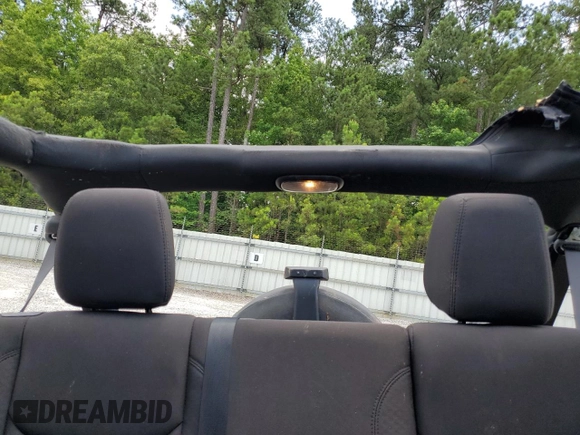 2017 Jeep Wrangler Unlimited Sport with VIN 1C4BJWDG3HL570469, listed as a Copart auction lot 60598025 with 83,261 mi miles and Salvage title. Bid and sale history available at DreamBid. Image 10.