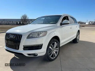 2014 Audi Q7 Premium Plus with VIN WA1LMAFEXED016226, listed as a Copart auction lot 47697755 with 139,500 mi miles and Clean title. Bid and sale history available at DreamBid. Image 2.