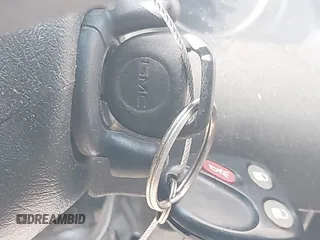 2002 GMC Envoy SLE z VIN 1GKDS13S122357410, wystawiony jako IAAI lot #42355556 z przebiegiem Nie podano mil oraz . Historia ofert i sprzedaży dostępna na DreamBid. Obrazek 11.