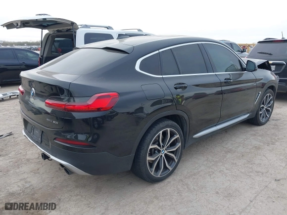 2019 BMW X4 xDrive30i with VIN 5UXUJ3C58KLG55968, listed as a IAAI auction lot 41286393 with 60,785 mi miles. Bid and sale history available at carsss.com. Image 4.