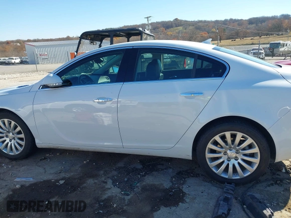 2012 Buick Regal Premium 1 z VIN 2G4GS5EKXC9110432, wystawiony jako IAAI lot #41010167 z przebiegiem 82 619 mil mil oraz . Historia ofert i sprzedaży dostępna na DreamBid. Obrazek 15.