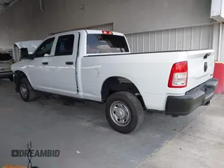 2024 Ram 2500 Tradesman с VIN 3C6UR5CJ4RG267621, выставлен на аукционе IAAI как лот 42442525 с пробегом 9 929 миль миль и . История ставок и продаж доступна на DreamBid. Изображение 3.