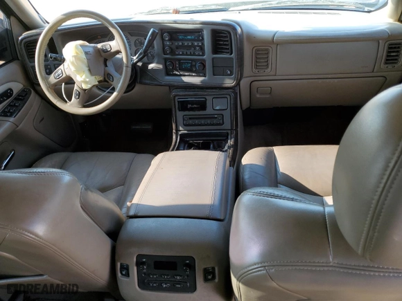 2005 GMC Yukon Denali with VIN 1GKEK63U25J236429, listed as a Copart auction lot 69346064 with 161,880 mi miles and Salvage Title. Bid and sale history available at carsss.com. Image 8.