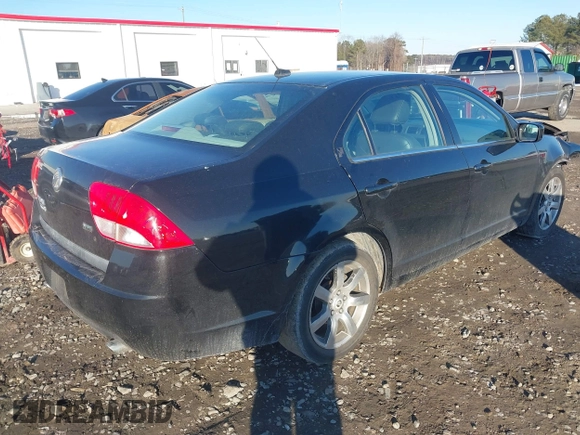 2010 Mercury Milan Premier with VIN 3MEHM0JG3AR657135, listed as a IAAI auction lot 41399377 with 183,593 mi miles. Bid and sale history available at carsss.com. Image 4.