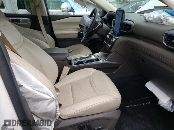 2022 Ford Explorer Platinum with VIN 1FM5K8HC6NGA70335, listed as a Copart auction lot 68748524 with 58,767 mi miles and Salvage Title. Bid and sale history available at carsss.com. Image 7.