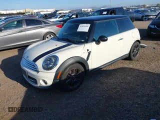 2011 MINI Hardtop with VIN WMWSU3C54BT252130, listed as a IAAI auction lot 41854369 with 145,528 mi miles and . Bid and sale history available at DreamBid. Image 18.