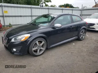 2013 Volvo C30 T5 with VIN YV1672MK3D2306868, listed as a Copart auction lot 61760965 with 163,318 mi miles and Salvage title. Bid and sale history available at DreamBid. Image 1.
