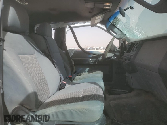 2013 Ford F-250 XL with VIN 1FT7X2A62DEA31915, listed as a Copart auction lot 49045195 with 255,173 mi miles and Salvage title. Bid and sale history available at DreamBid. Image 7.