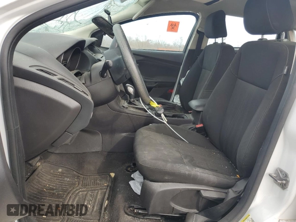 2015 Ford Focus SE with VIN 1FADP3F22FL235018, listed as a Copart auction lot 49861065 with Not Provided miles and Salvage Title. Bid and sale history available at DreamBid. Image 7.