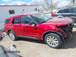 2020 Ford Explorer Limited with VIN 1FMSK8FH8LGC91143, listed as a IAAI auction lot 41998447 with 76,397 mi miles. Bid and sale history available at carsss.com. Image 14.
