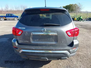 2018 Nissan Pathfinder S with VIN 5N1DR2MM7JC634255, listed as a IAAI auction lot 41961667 with 148,219 mi miles. Bid and sale history available at carsss.com. Image 17.