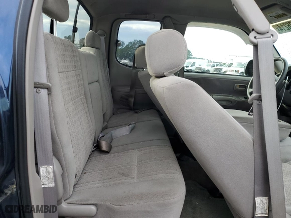 2003 Toyota Tundra SR5 with VIN 5TBBN44183S420281, listed as a Copart auction lot 84076214 with 187,734 mi miles and Salvage Title. Bid and sale history available at carsss.com. Image 11.