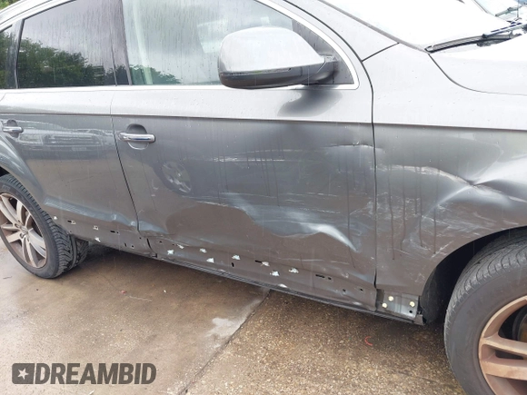 2015 Audi Q7 Premium Plus with VIN WA1LGAFE5FD019091, listed as a IAAI auction lot 42484106 with 140,999 mi miles and . Bid and sale history available at DreamBid. Image 6.