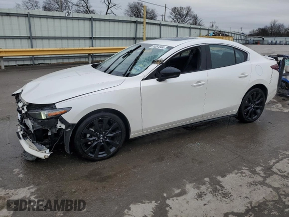 2021 Mazda 3 2.5 Turbo with VIN JM1BPBAY8M1311602, listed as a Copart auction lot 85061844 with 32,714 mi miles and Salvage Title. Bid and sale history available at DreamBid. Image 1.