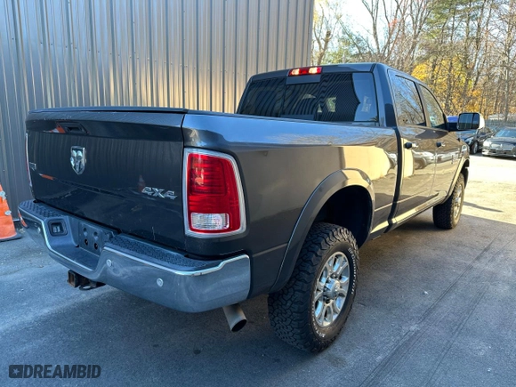 2018 Ram 2500 Laramie with VIN 3C6UR5FJ5JG369770, listed as a Copart auction lot 83249094 with 159,580 mi miles and Clean Title. Bid and sale history available at carsss.com. Image 4.