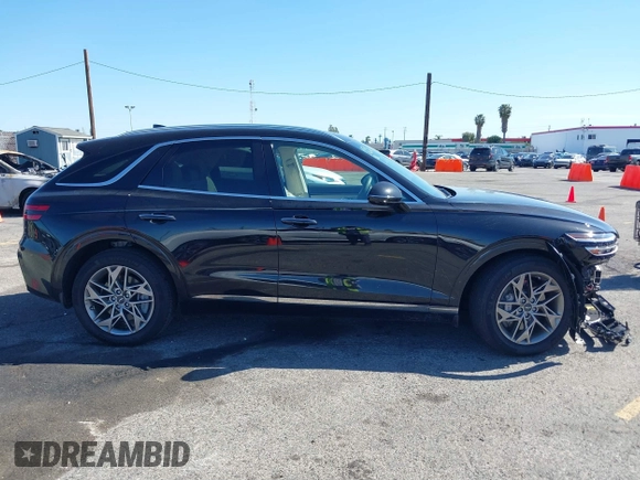 2024 Genesis GV70 2.5T with VIN 5NMMADTB6RH002125, listed as a IAAI auction lot 41840203 with 2,827 mi miles and . Bid and sale history available at DreamBid. Image 13.