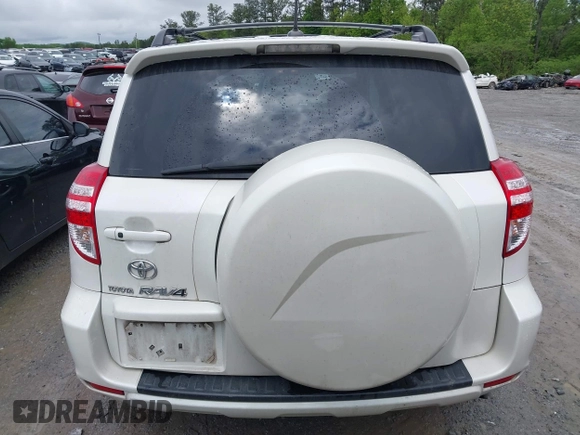 2010 Toyota RAV4 Limited с VIN 2T3YK4DV1AW008258, выставлен на аукционе IAAI как лот 42043403 с пробегом 145 847 миль миль и . История ставок и продаж доступна на DreamBid. Изображение 16.