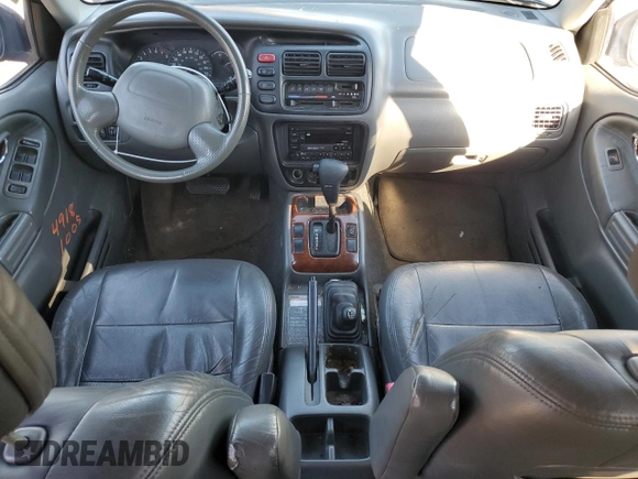 2002 Suzuki XL7 Standard with VIN JS3TX92VX24117328, listed as a Copart auction lot 49181005 with 80,458 mi miles and Salvage title. Bid and sale history available at DreamBid. Image 8.