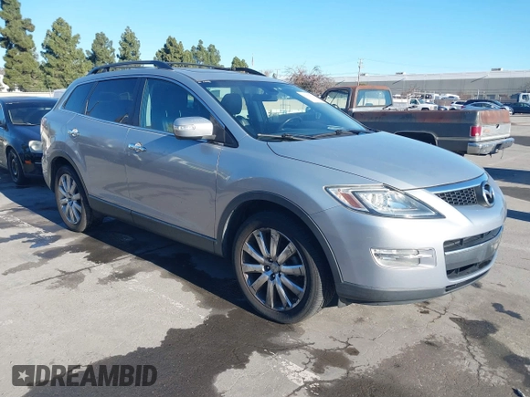 2008 Mazda CX-9 Grand Touring with VIN JM3TB38V380148820, listed as a IAAI auction lot 41391813 with 188,300 mi miles. Bid and sale history available at carsss.com. Image 1.